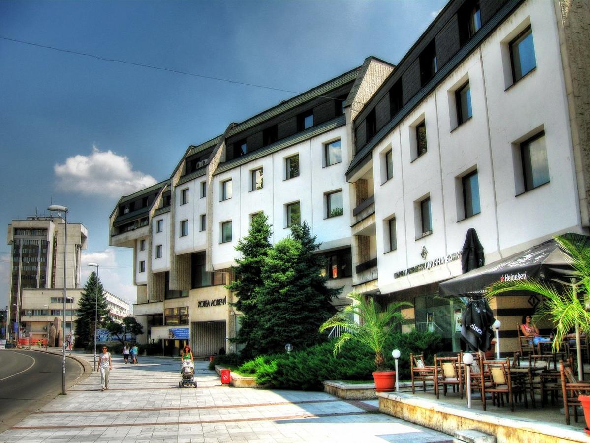 Hotel Lovech Exterior photo